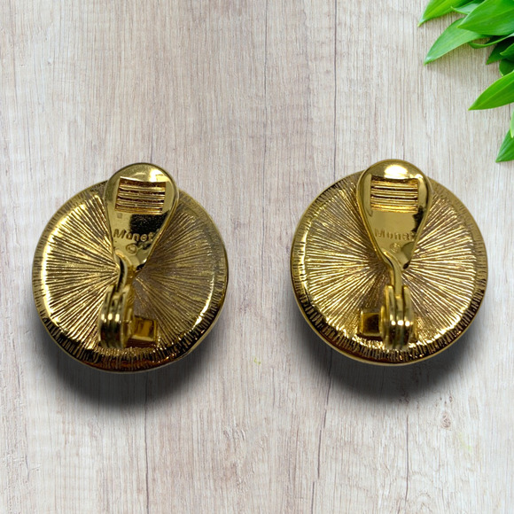 Vintage 1980's Monet Amber Cabochon Domed Button Earrings Modernist Couture - Picture 2 of 6